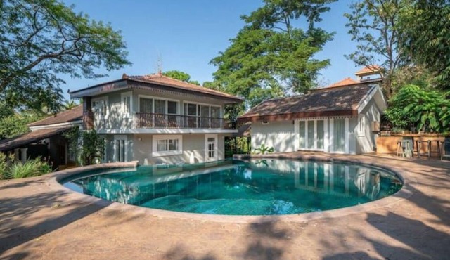 Pool View Villa