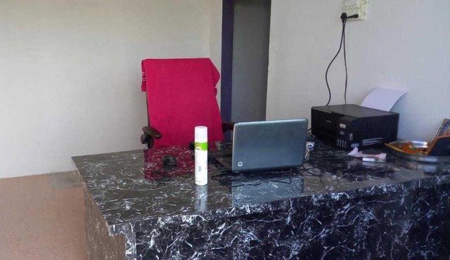 POP 81165B Hotel Rose Inn in Muzaffarnagar