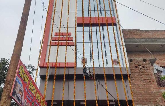 POP B Shri Ram Hotel And Restaurant