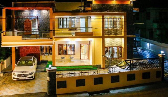 Posh 3 BHK (first floor) at BELLJEM Homes in Housing colony inside the city
