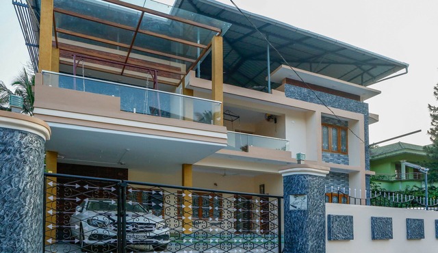 Posh 6 BHK S at BELLJEM Homes in housing colony close to city
