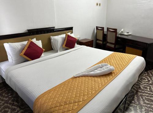 Pournami Inn