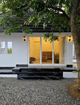 Pradeep's Backwater Villa