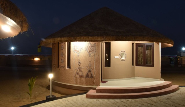 Praveg White Rann Resort Rann Utsav Dhordo