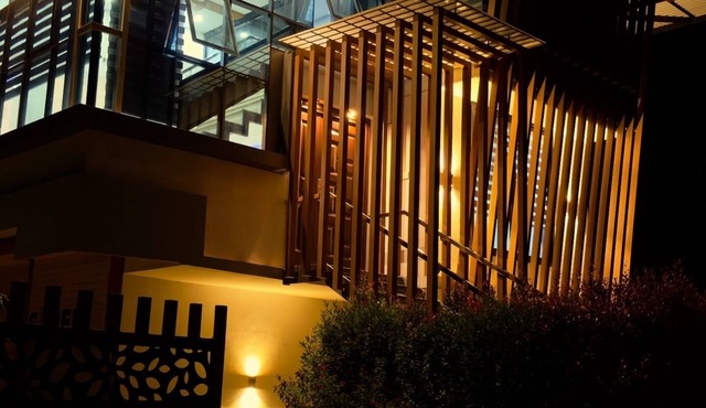 PREMIUM 3BHK APARTMENT WITH AN ENTERTAINMENT TV ROOM WITH A/C