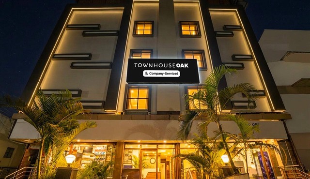Premium Hotel Aditya Inn