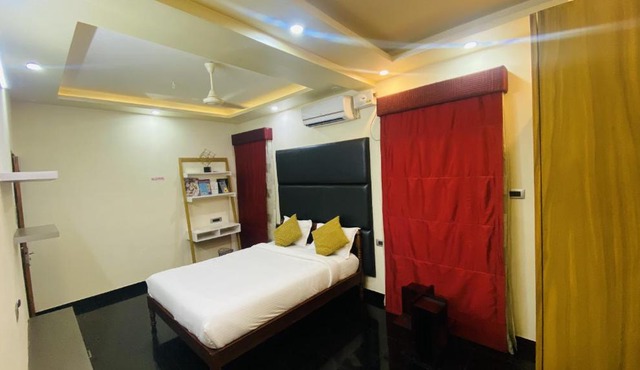 Premium Luxury Serviced villa in the heart of the city