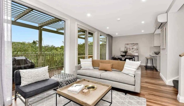 Premium Villa 2br Malvasia at Cypress Lakes - Modernised Comfort