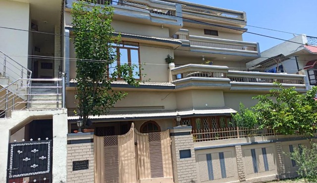 President Estate View