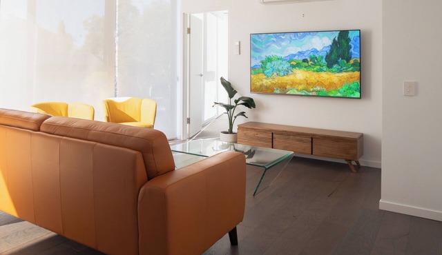 Prime canberra CBD 3 Bedroom apartment with one min walk to canberra centre mall