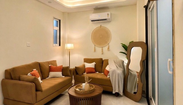 Private Cinema Boho 1BHK Projector & Balcony