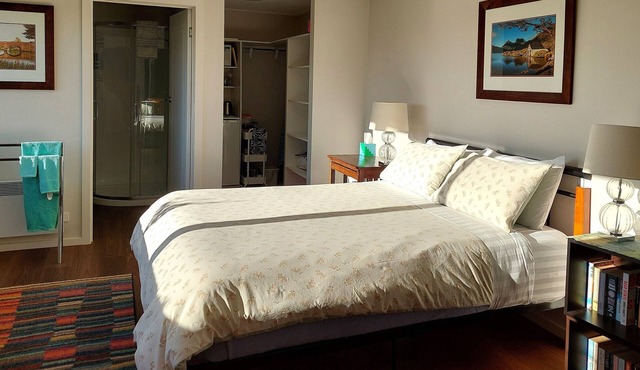 Private Guest Suite with Stunning Views in Forth