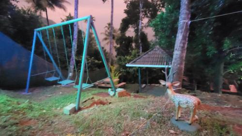 Private Pool 5BHK Villa Between Munnar & Idukki Full Villa for Groups