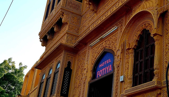 Private Rooms in the Heart of the Golden City