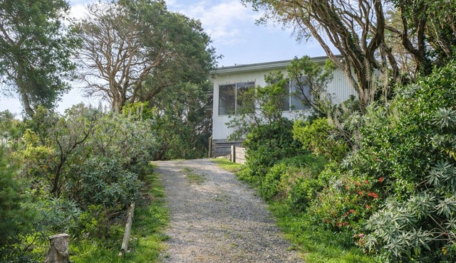 Prom Coast Escape beach house - 5 minutes to beach, close to Wilsons Prom in Sandy Point