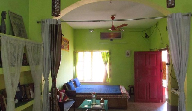 Pubali Homestay Shantiniketan