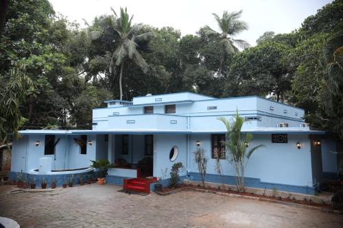 Pudumana Homestays