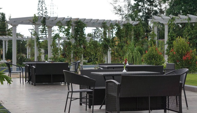 Quad Club Resort and Spa Nandi Hills