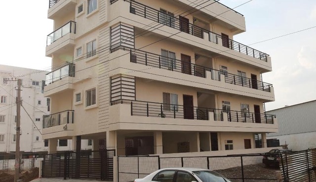 Qualtems Guest House-with AC Options