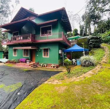 Quiet quarters Estate Stay