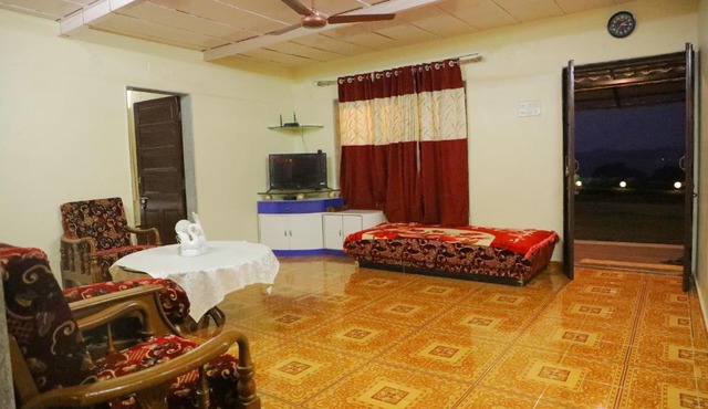 R J Garden Villa The Hill Top Sukoon