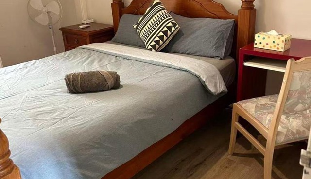R1 Bright Spacious Room near Perth Airport in Perth