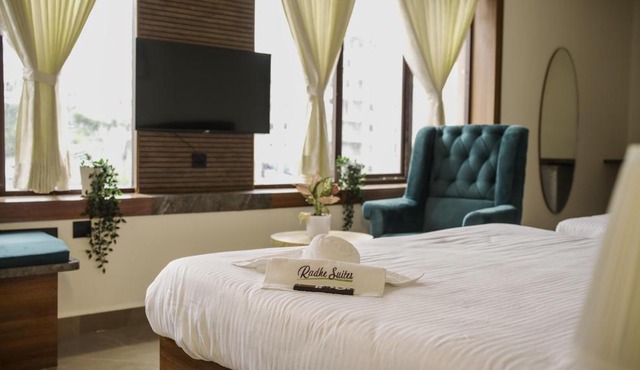 Radhe Suites