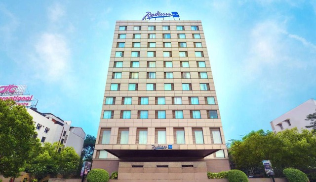 Radisson Blu Hotel Chennai City Centre
