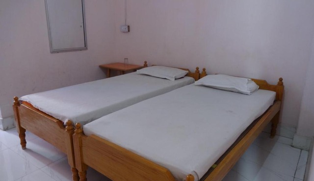 Rahul Buddha Guest House
