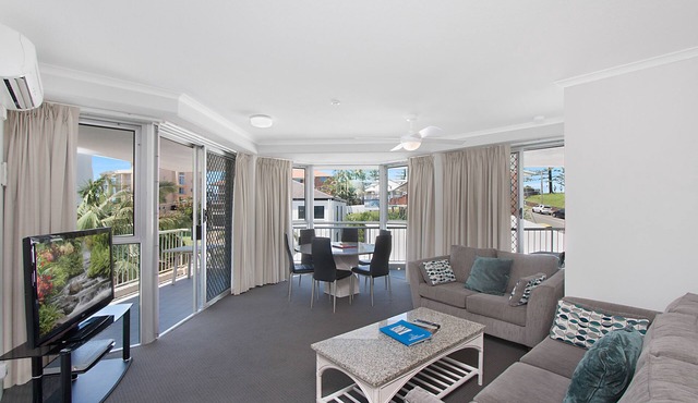 Rainbow Bay Resort in Coolangatta