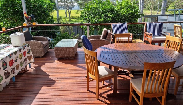 Rainforest Retreat Garden Room in Maryborough