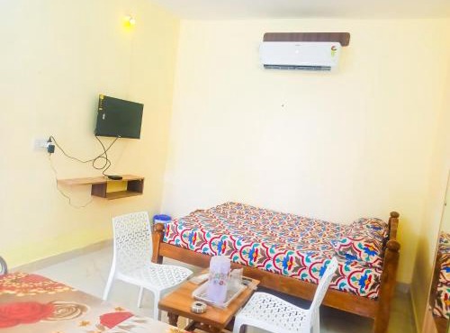 Raja Residency
