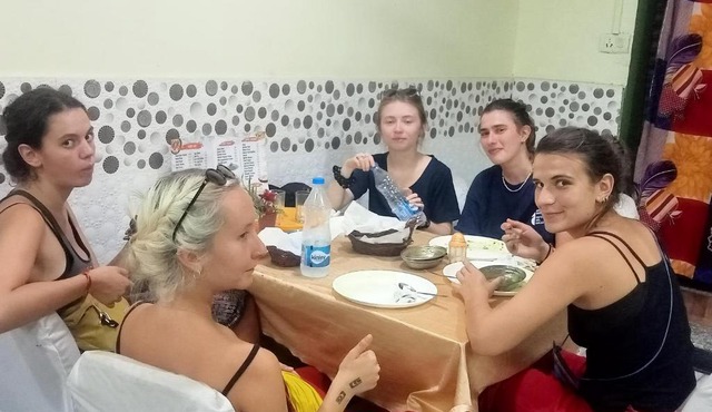 Rajdarvar hotel restaurant