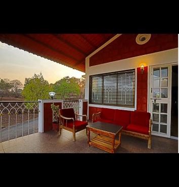RAJGADH HOMESTAY in FARMHOUSE Nr PANHALA