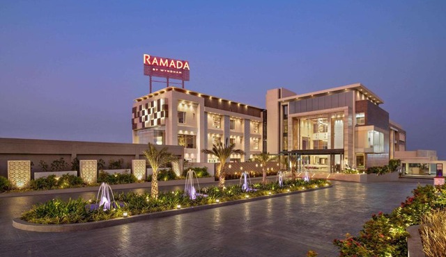 Ramada by Wyndham Gandhidham Shinay