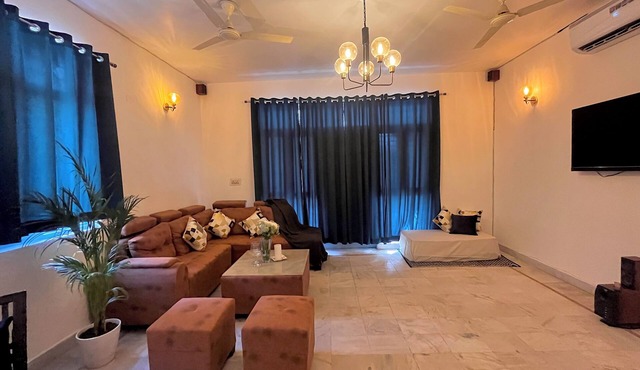 Rangoon by Grehstay 2BHK Independent House near Expo Mart