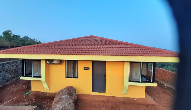 Redstone Hills Karle