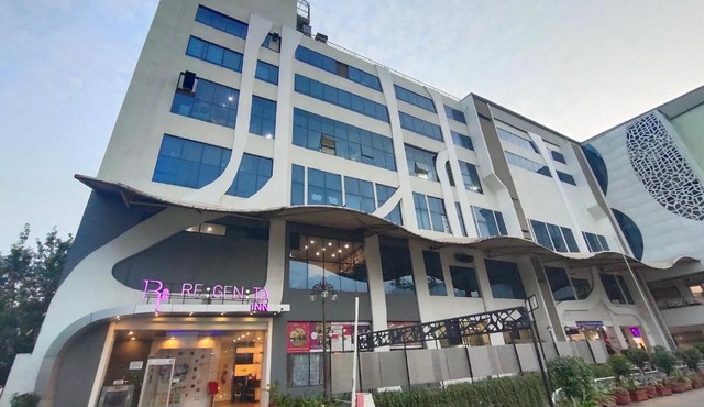 Regenta Inn Vadodara, 500m from Railway Station