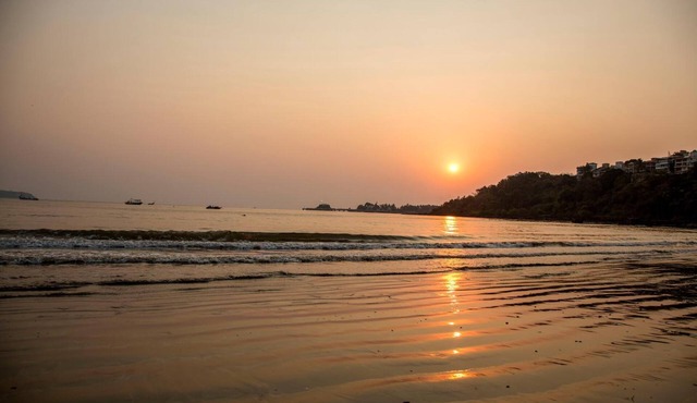 Rendezvous Beach Resort