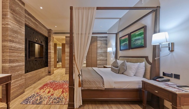 Residency Hotel Fort
