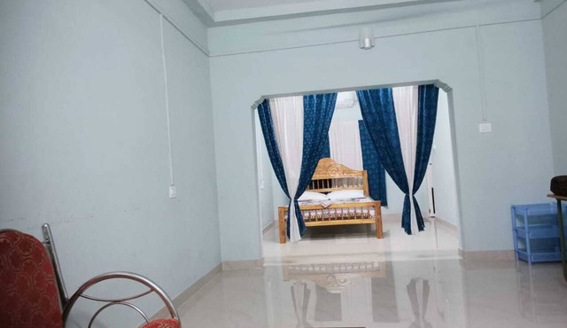 Resort with Swimming Pool and Near To the Beach