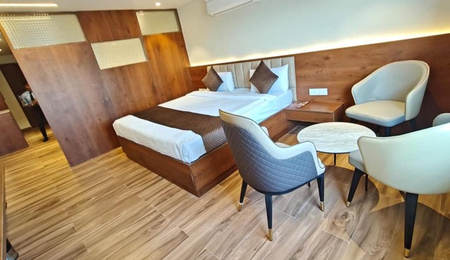 Ricch Hotels