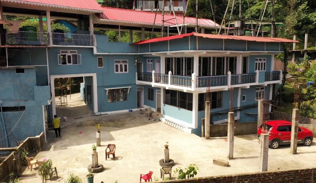 RISINGSUN HOME STAY