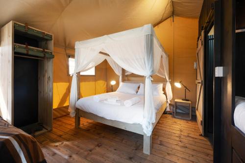 Rivendell Retreat - Serenity Tent in Jackeys Marsh