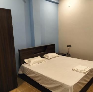 River Side Hotel - Prayagraj in Jhūsi