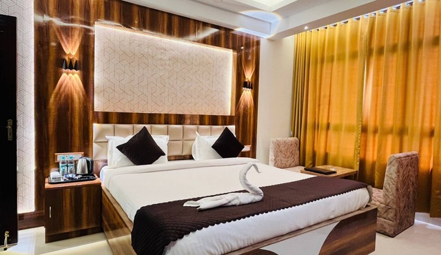 Riverdale Homestay, Diamond Harbour -WB Govt Reg Gold Category