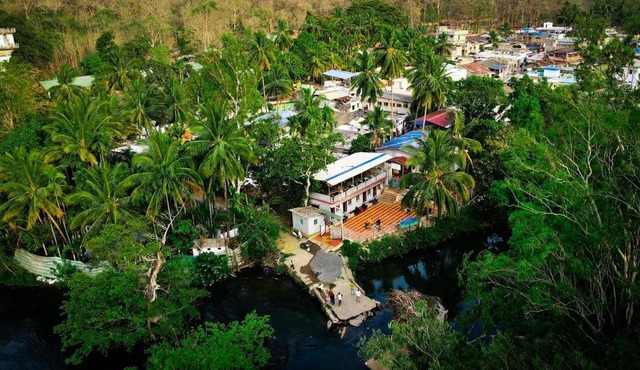 Riverside homestay