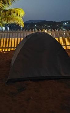 Rivertentshelter Gokarna