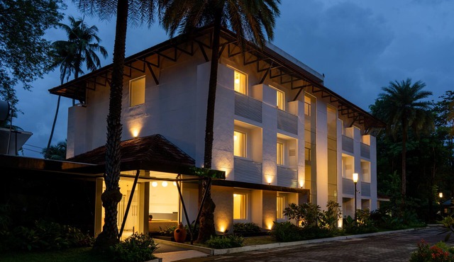 Riviera Garden