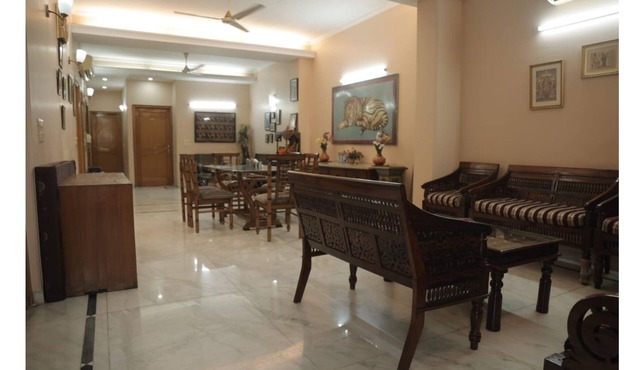 Room-home Stay Bed And Break Fast